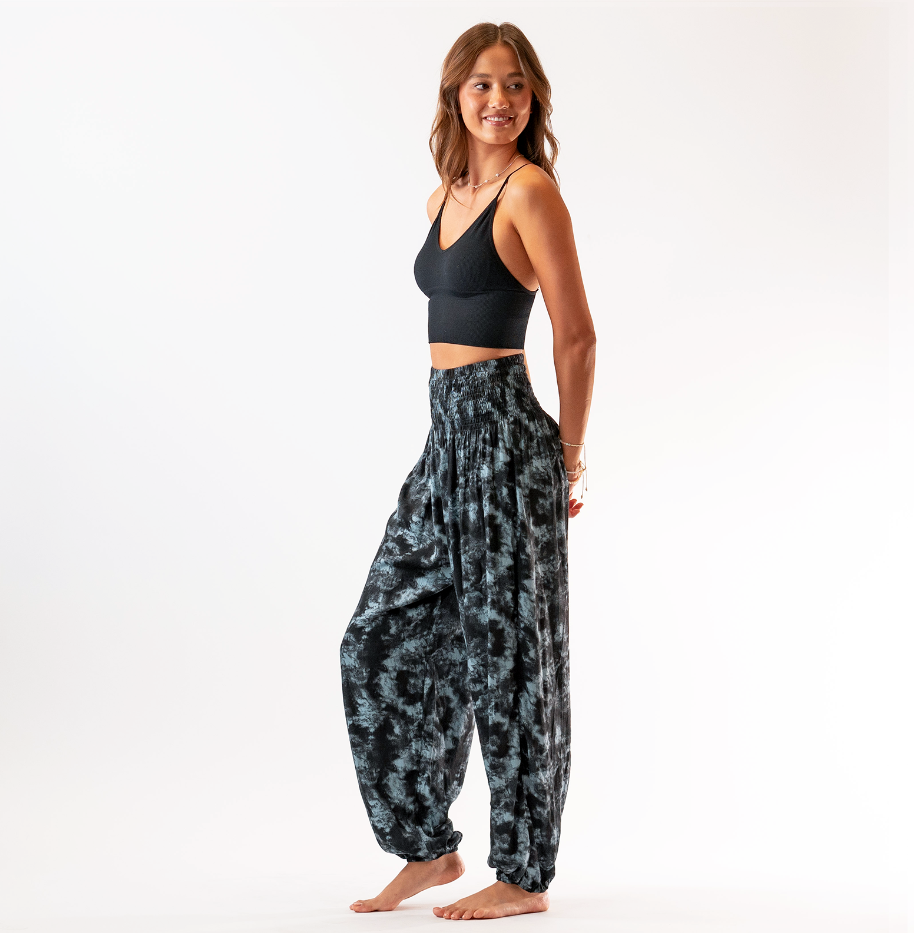 Sunkist Weed Harem Pants (Small) – MessQueen New York